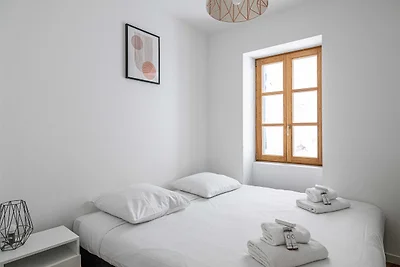 Herrlich renovierte 2-Zimmer-Wohnung - Terras...