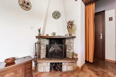 Vivace cottage a Bomba vicino al lago