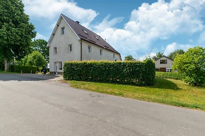 Fijn vakantiehuis in Bütgenbach met...