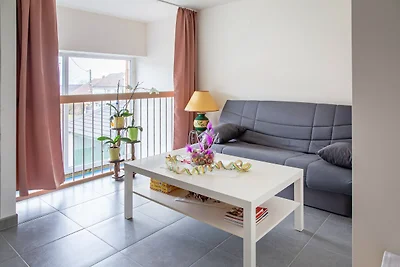 Renoviertes Dorfhaus mit eingezäuntem Garten