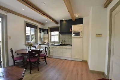 Apartment in Sint Maartensbrug mit Garten