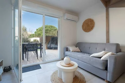 Appartamento a Sérignan con piscina in comune