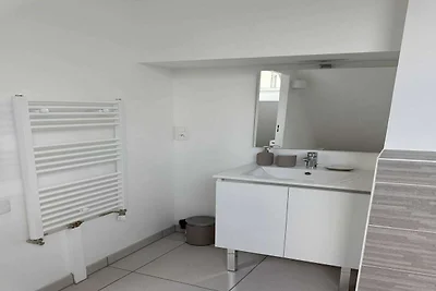 Charmantes Apartment – 3BDR/8P – In der Nähe ...