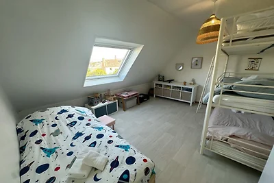 Gerenoveerd familiehuis nabij Brittany Shore