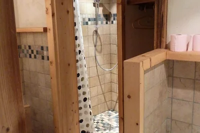 3 camere per 4 persone