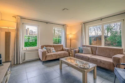 Charmante Villa in der Nähe von Meer und Wald