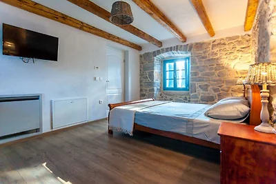 Villa a Malinska con piscina privata