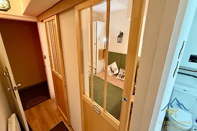 Heller Bereich in der Nähe des Parkeingangs