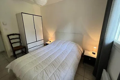 Villa mit Garten und Grill in ruhiger Lage