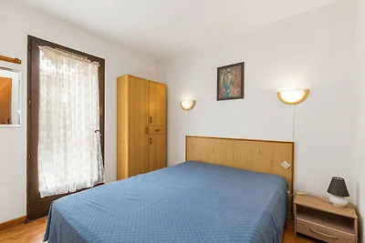 Gezinsvriendelijk appartement met zwembad