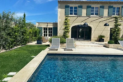 Malerische Villa im Herzen der Alpilles