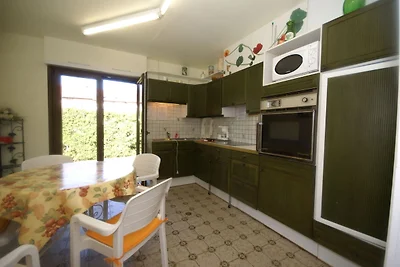 Ferienhaus in der Nähe des Waldes
