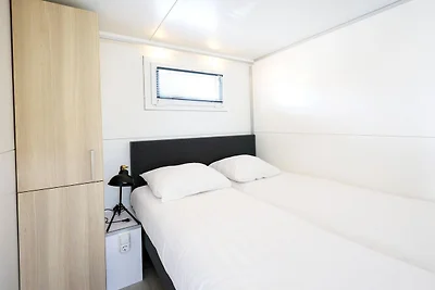 Hausbooturlaub mit Dachterrasse