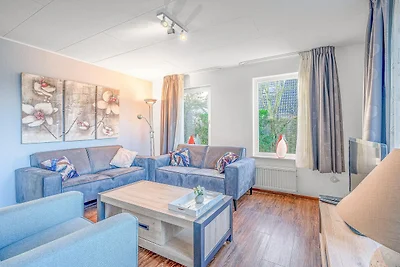 Charmante Villa in der Nähe von Meer und Wald