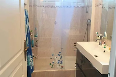 Wohnung in La Grande-Motte mit Poolblick