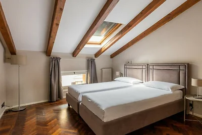 Galliera 2 - Wooden design apartment