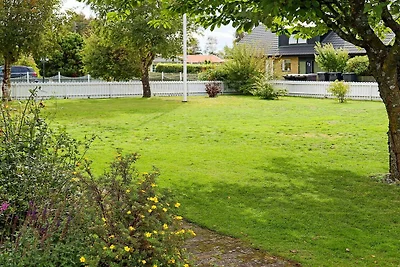 6 Personen Ferienhaus in MELLBYSTRAND-By...
