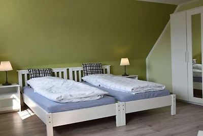 Ferienhaus in Grube mit Schwimmbecken