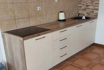 Two Bedroom Apartment With Sea View (Alba)