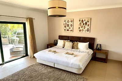 Angenehme Villa mit privatem Pool in...