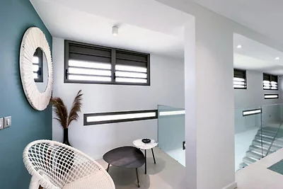 Villa a Saint-François con piscina a sfioro