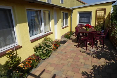 Bungalow in Zweedorf met ligweide