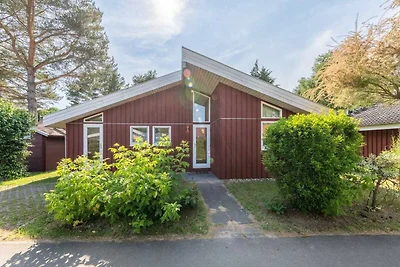 Ferienhaus mit Sauna im Ferienpark Mirow