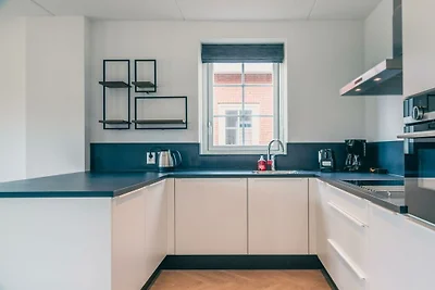 Villa in Medemblik mit Terrasse und Wifi
