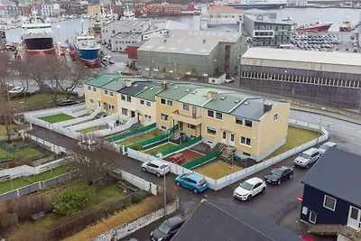 Centraal 2BR in Torshavn -- By Traum...