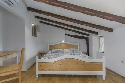 Villa in Motovun mit Schwimmbecken