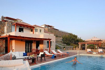 Villa in Agios Nikolaos in der Nähe des...