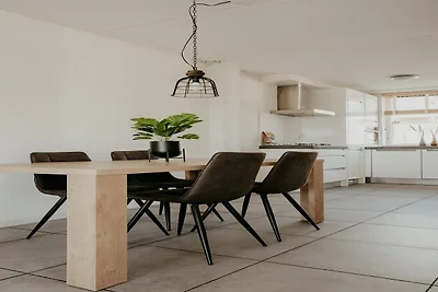 Hausboot im Waterpark mit eigenem Steg