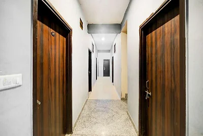 Super Hotel O Haldi Ghati Gate