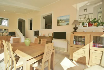 Confortevole casa vacanze con piscina