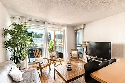 Wohnung in La Faviere mit Meerblick-Pool