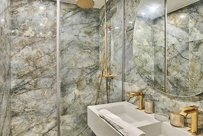 Hervorragende klimatisierte Wohnung auf den C...