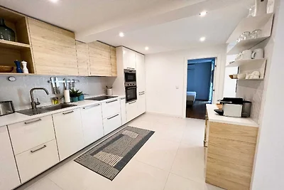 Rifugio al mare per gli amici a Omiš