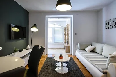 Apartments Luce & Toma - One bedroom Apartmen...