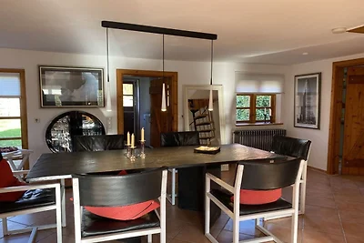 Luxuriöses Ferienhaus Room No. 7