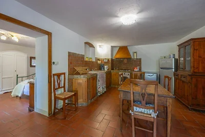Bauernhaus aus Stein in der Nähe von Cortona