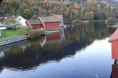 6 Personen Ferienhaus in Åna-Sira