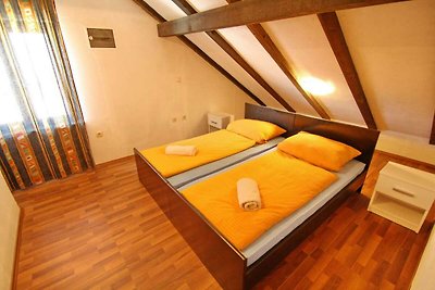 Apartments Lemeš - Comfort One Bedroom Apartm...