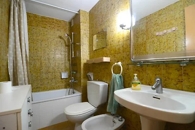 Wohnung Estany mit Terrasse