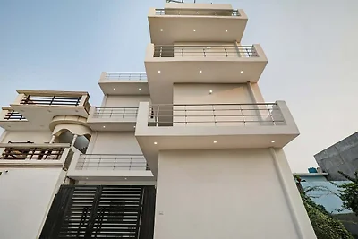 Hotel O Deva Road Chinhat 24 Soggiorni