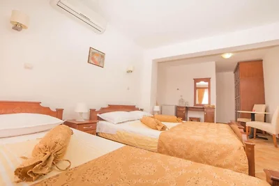 Fiammanti Hotel Montenegro-Triple Room with B...