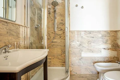 Ortigia seafront apartment