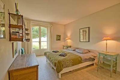 Maison de vacances ensoleillée en Provence