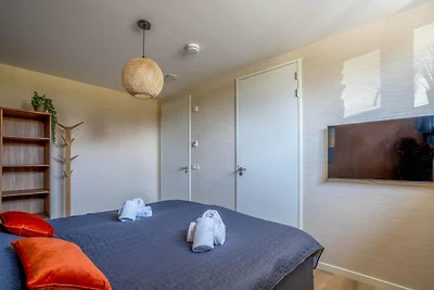 Moderne, luxuriöse und nachhaltige Naturvilla