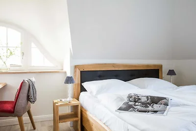 Reetdachhaus in Fuhlendorf mit Sauna nahe...