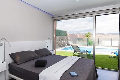 Modernes Ferienhaus mit Pool, Maspalomas